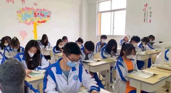 2023年重庆高考报名人数超25万人